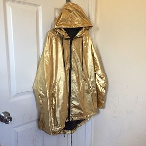 Oversized raincoat